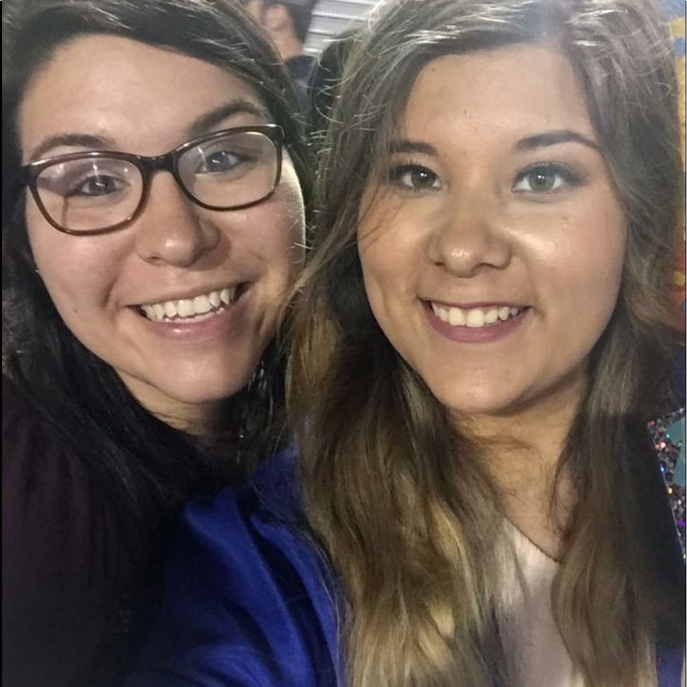 Meet your Posher, Kassandra